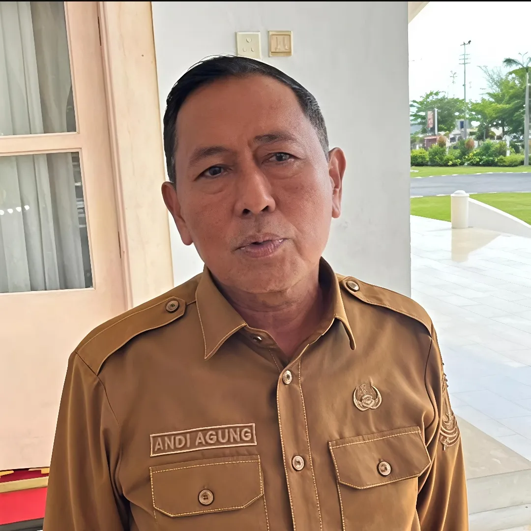 Kepri Siapkan Larangan Ponsel di Sekolah Mulai 2027, Antara Disiplin Belajar dan Tantangan Era Digital