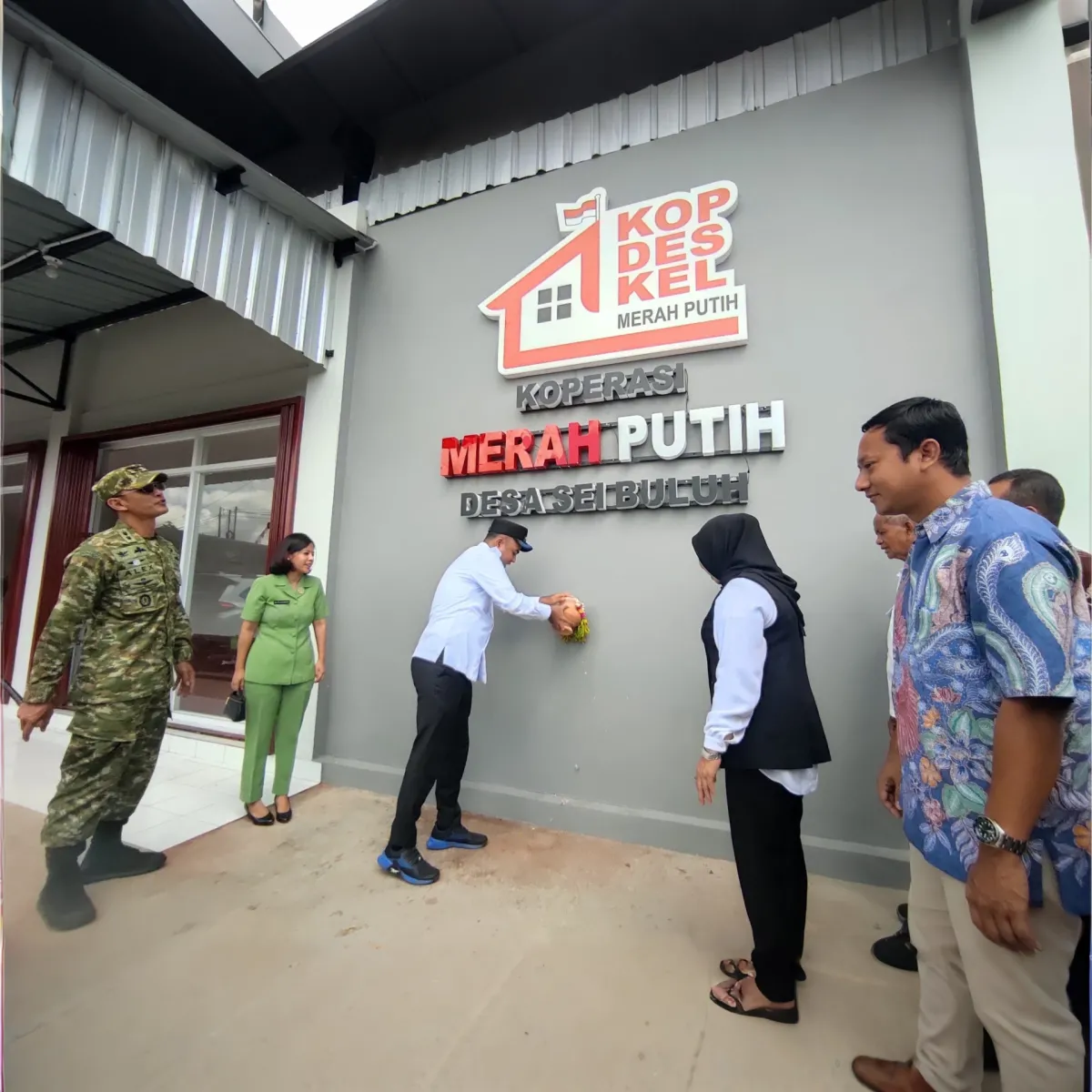 Ketika Harga Murah Saja Tak Cukup, Pelajaran dari Tutupnya Koperasi Merah Putih Pulau Buluh