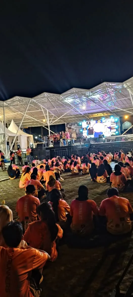 Batam Night Run Berlangsung Meriah, Ribuan Langkah Menyatu di Alun-alun Engku Puteri