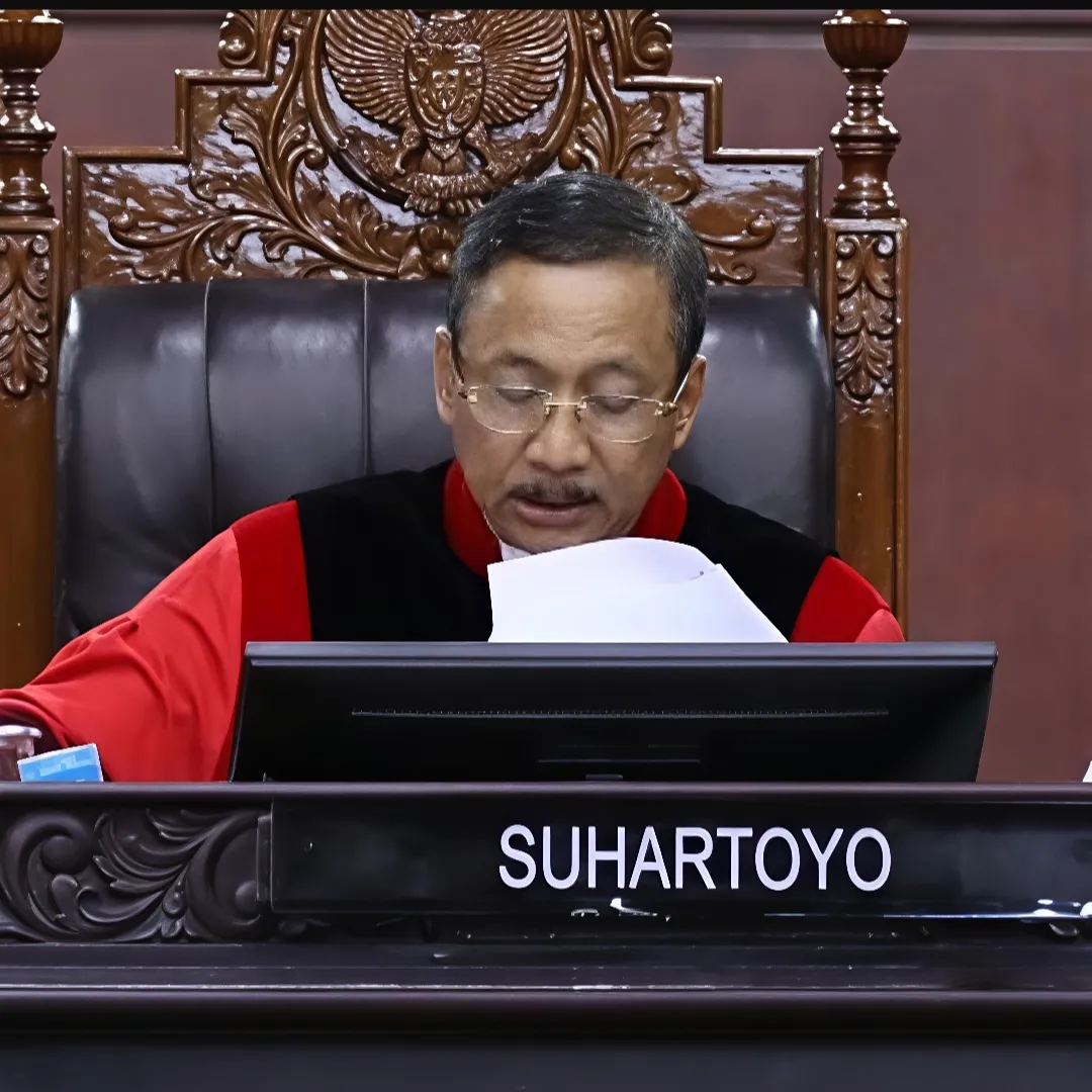 Mengapa Putusan Mahkamah Konstitusi Belum Mengubah Praktik Rangkap Jabatan Wakil Menteri?